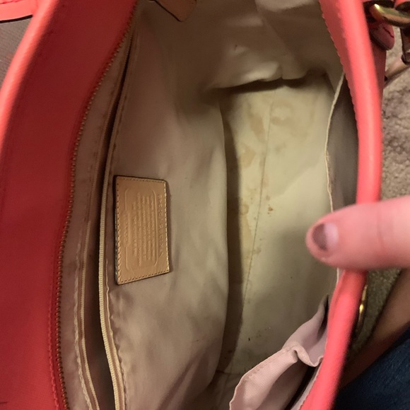 Coach purse - Picture 2 of 2